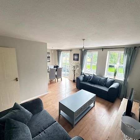 Lovely 2 Dbl Bed Apartment Near Heaton Park And North Manchester Hospital With Parking Ngoại thất bức ảnh